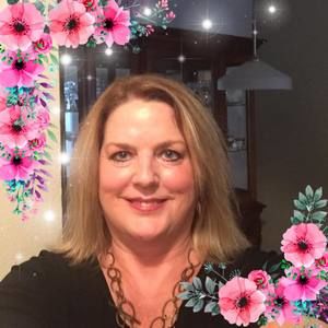 Meet your Posher, Laurie